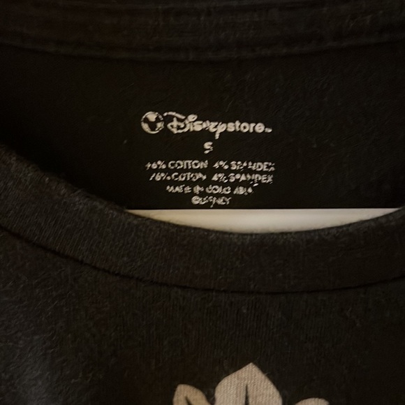 GUC Disney Snow White Long Sleeve Tee - Picture 2 of 4